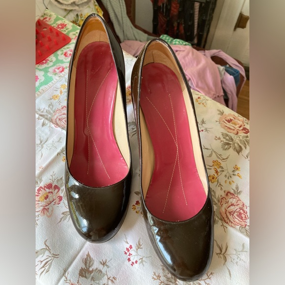 Kate Spade Patent Pumps Size 8.5 B - Picture 1 of 9